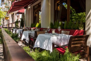 warszawa restauracja z klimatem